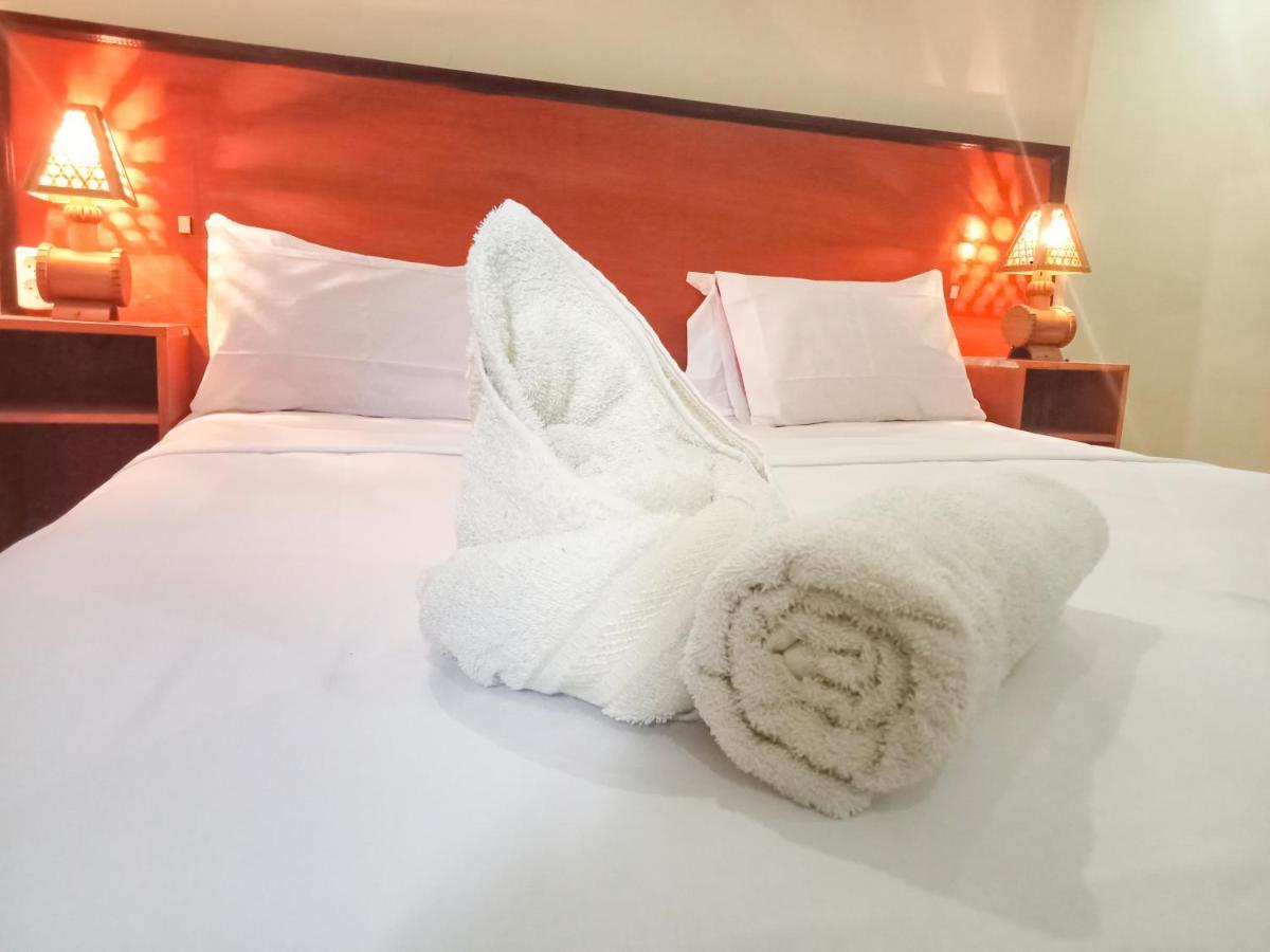 Tangkoko Ranger Homestay Bitung Luaran gambar