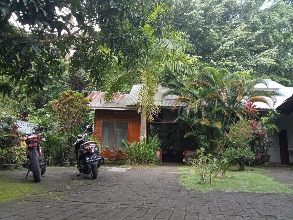 Tangkoko Ranger Homestay Bitung Luaran gambar