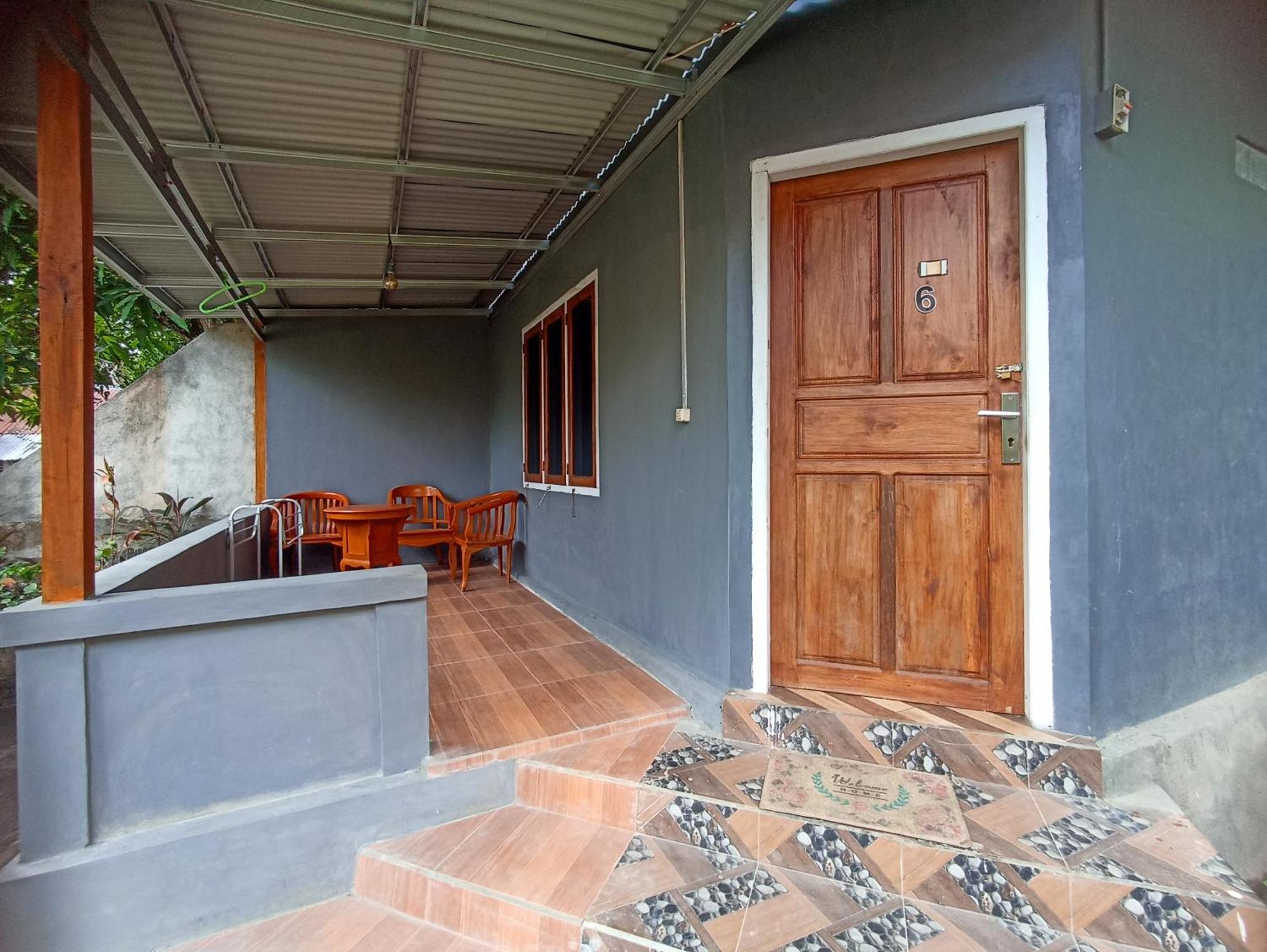 Tangkoko Ranger Homestay Bitung Luaran gambar